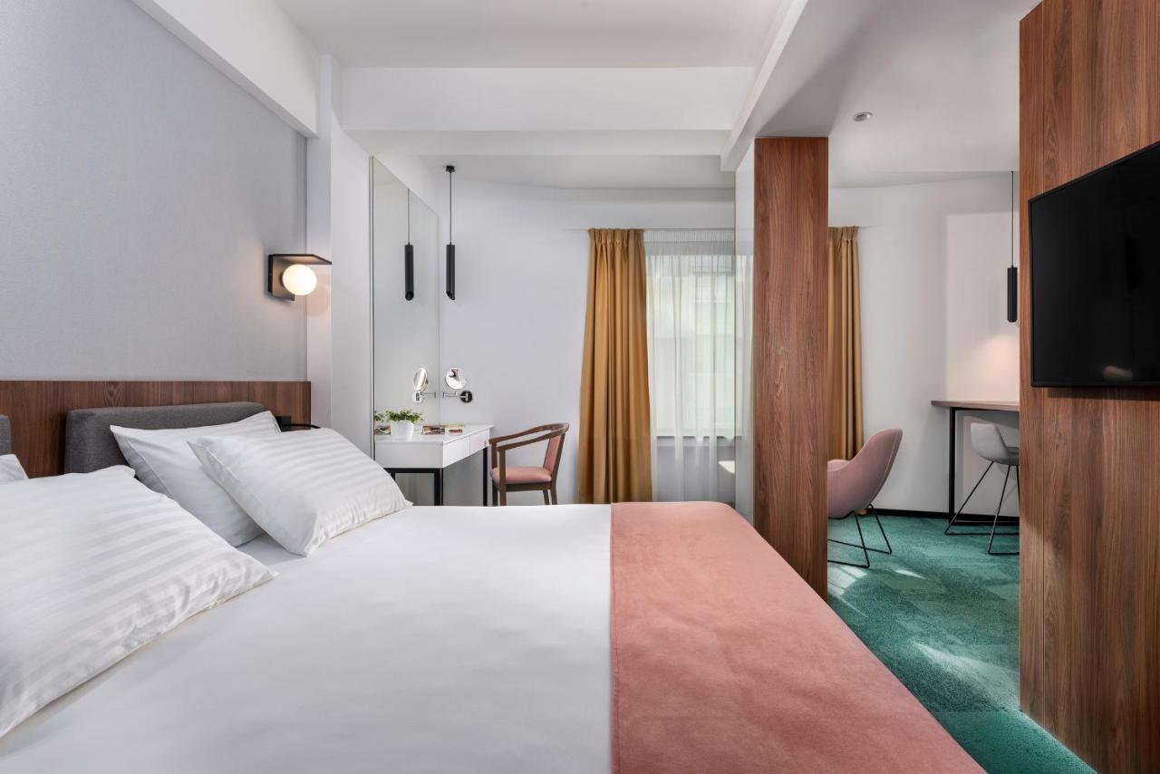 Hotel Tim'S سكوبجي المظهر الخارجي الصورة