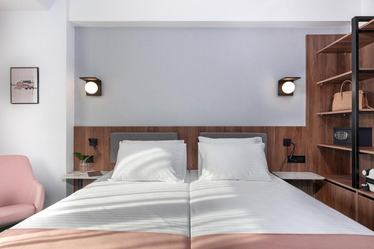 Hotel Tim'S سكوبجي المظهر الخارجي الصورة