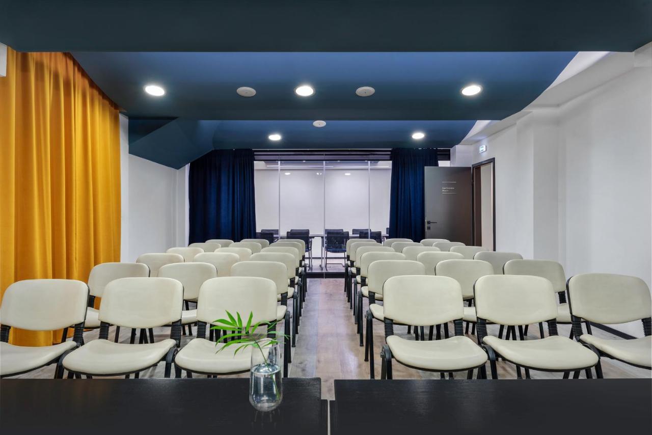 Hotel Tim'S سكوبجي المظهر الخارجي الصورة