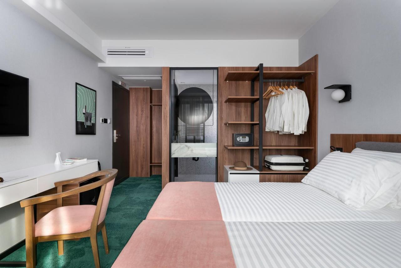 Hotel Tim'S سكوبجي المظهر الخارجي الصورة